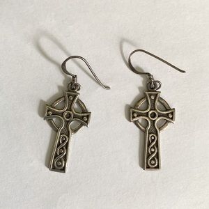 Silver Irish Celtic Cross earrings ☘️✝️